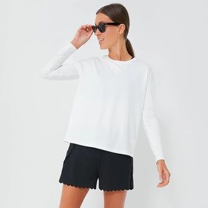 TNUCK SPORT

Black Scallop Marisa Tennis Short